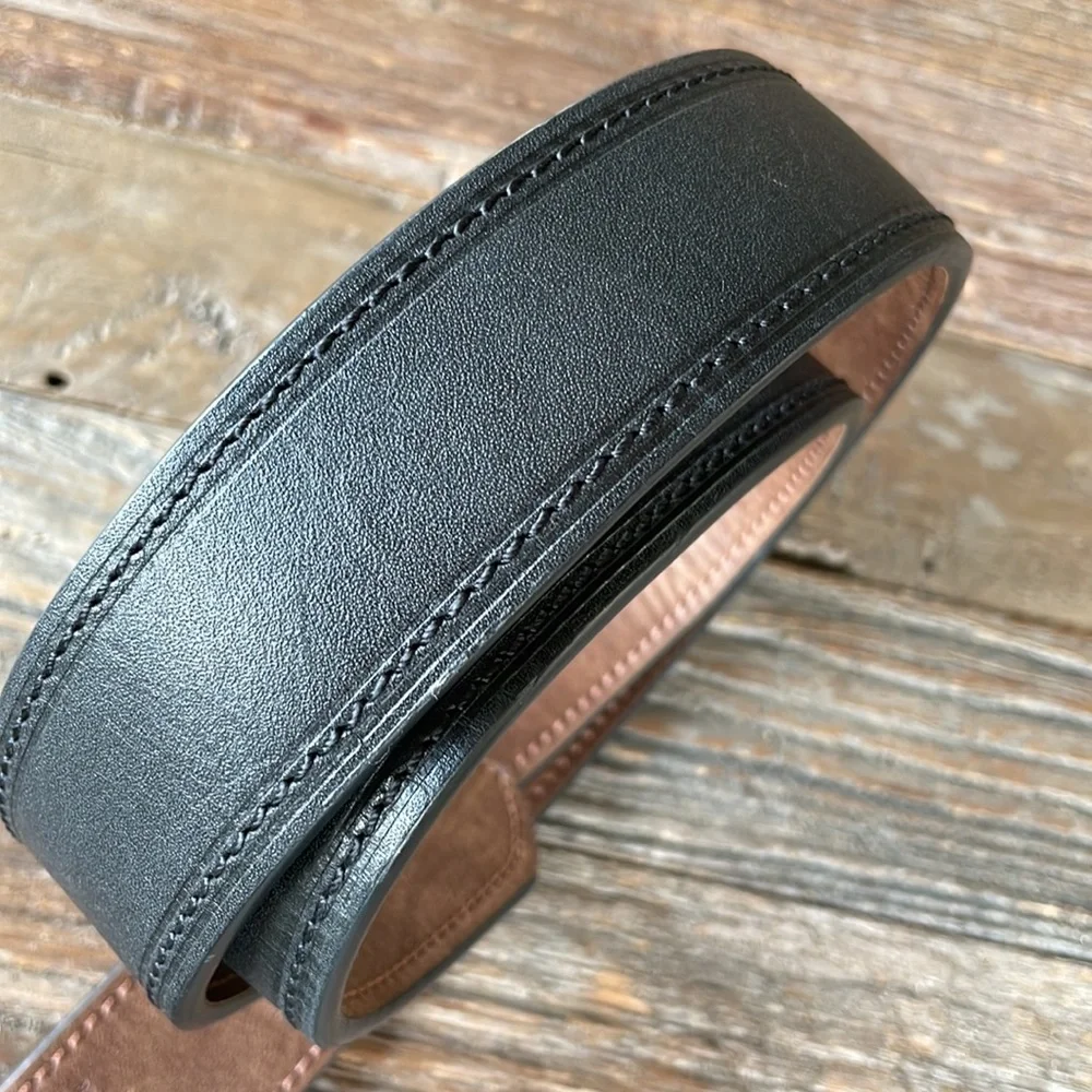 Columbia reversible stiched black & brown leather belt EUC size‎ 30-32